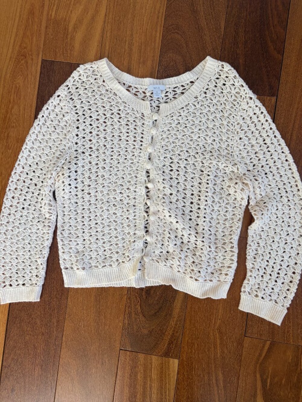 Apt 9 cream colored open weave crocheted cardigan